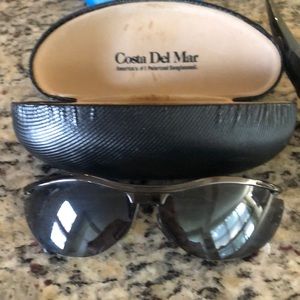 Costa Del Mar Polaris PO-22 Sunglasses with case